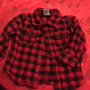 Toddler girls button up shirt. EUC. Size 6-12 mos